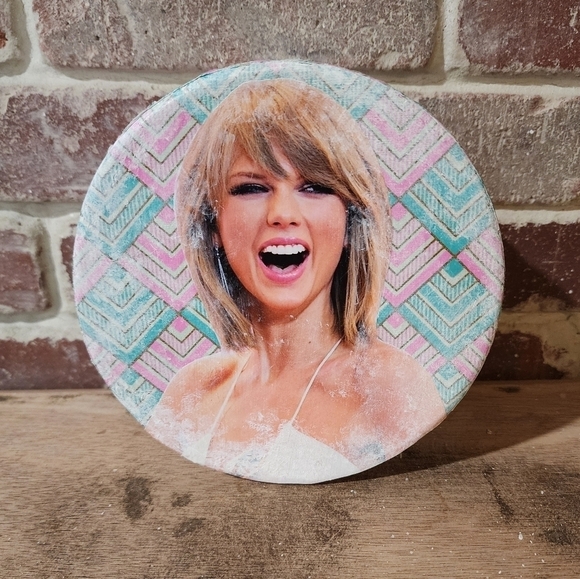 Taylor Swift 1989 Inspired Keepsake/Gift Box - Picture 3 of 7